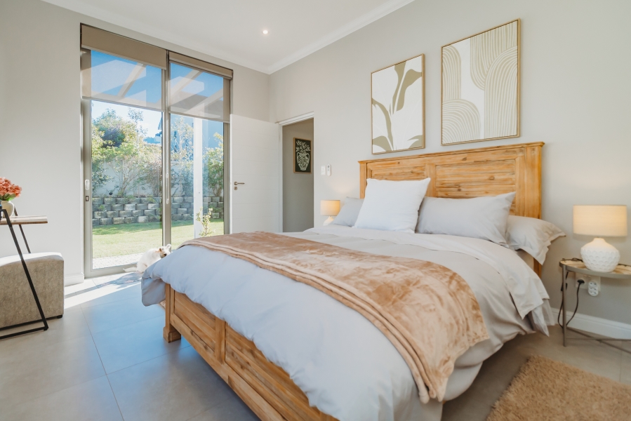 4 Bedroom Property for Sale in Kingswood Golf Estate Western Cape